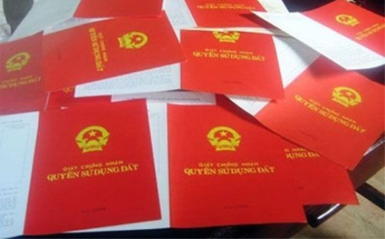 Người dân Đắk Lắk nợ gần 600 tỷ đồng tiền làm sổ đỏ