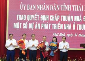 Thái Bình: Trao quyết định chấp thuận nhà đầu tư 3 dự án phát triển nhà ở thương mại